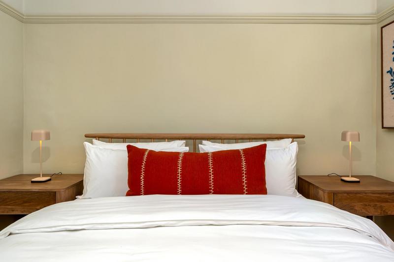 To Let 2 Bedroom Property for Rent in Sea Point Western Cape